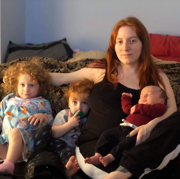 Meet your Posher, Stephanie - Picture 7 of 7